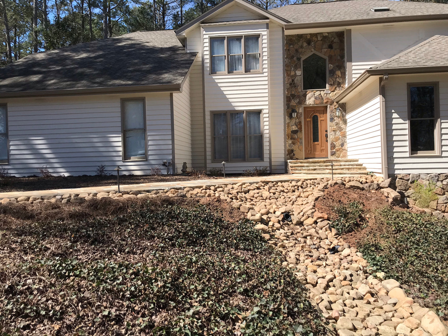 River Rock 4″-10″ Installation /Hardscapes/Aggregates