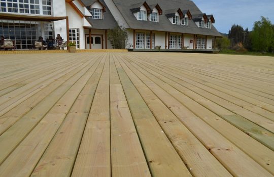 Garden Deck Pinewood With Plastic Wood Edges (Includes stairs) 16ft X 16ft Installation /Garden