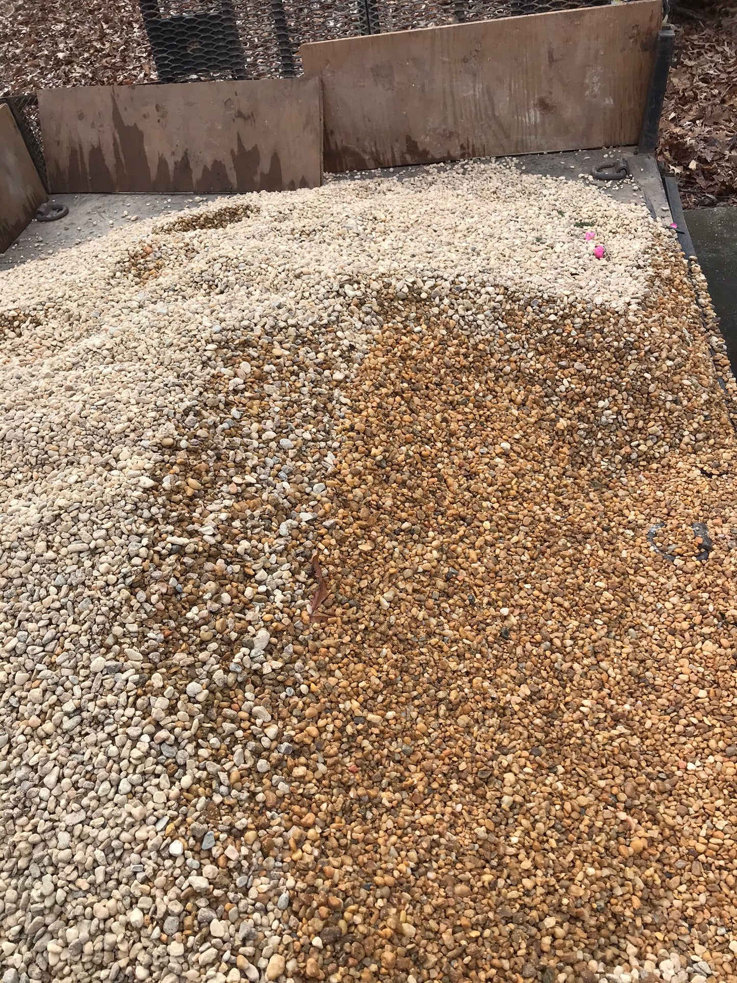 Ton (T) Pea Gravel Installation/Hardscapes/Aggregates