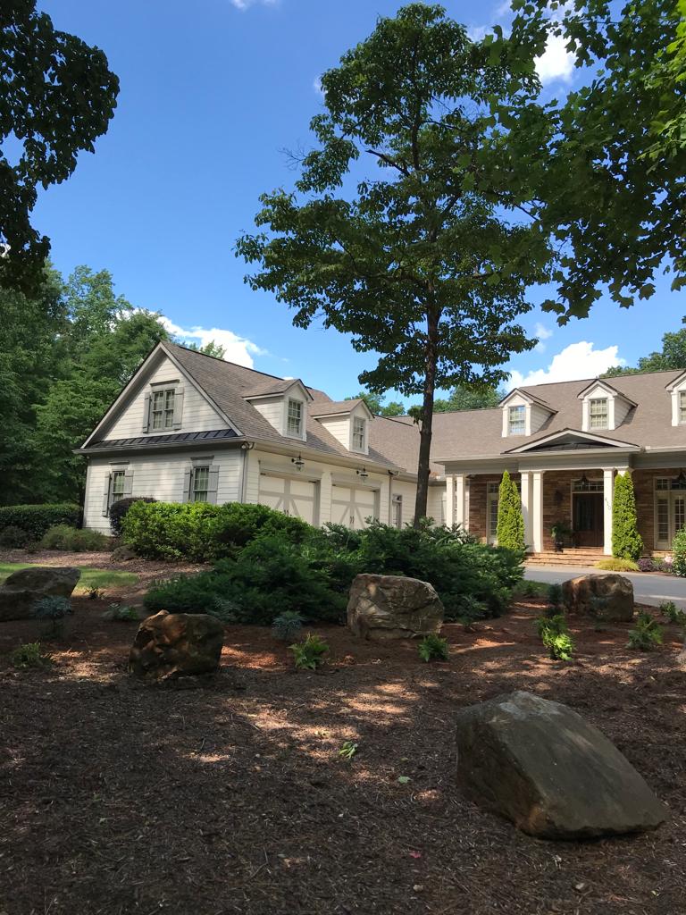 Big Stone Boulder Installation /Hardscapes/Stacked Stone Boulder