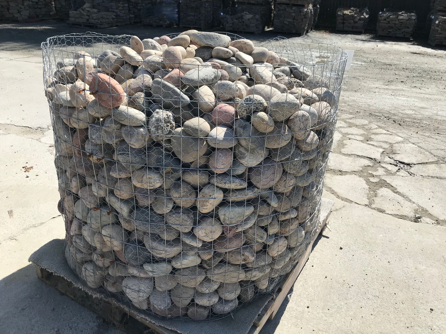 River Rock Pebbles 2″ – 4″ Installation /Hardscapes/Aggregates