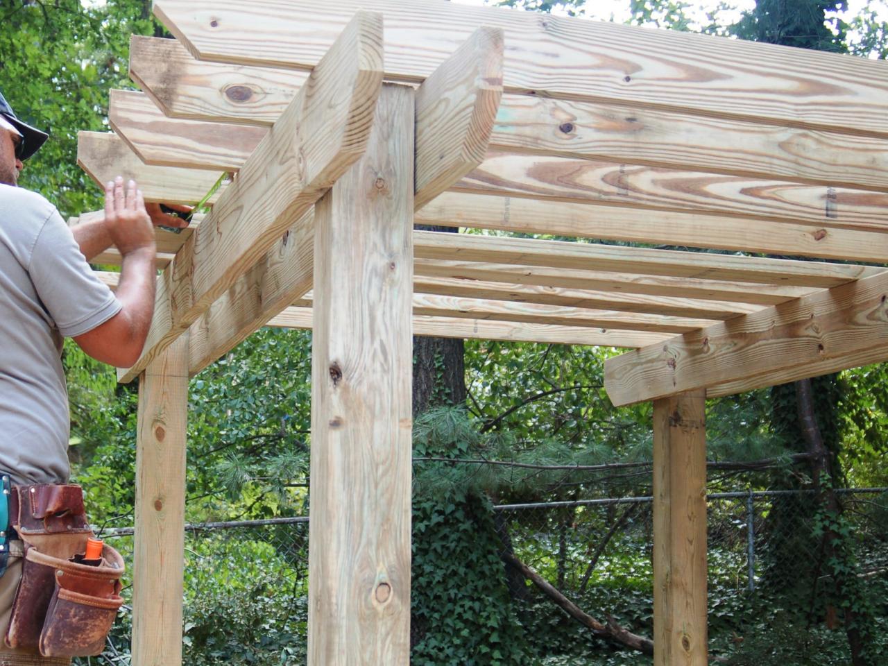 Basic Wooden Pergola Installation /Garden