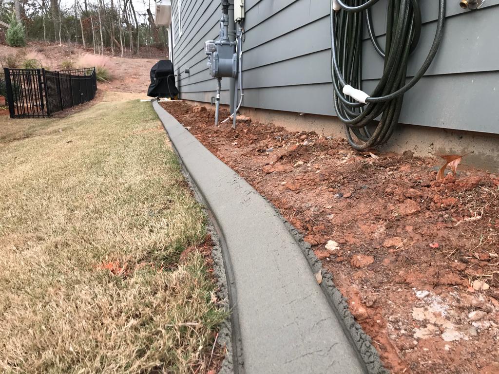 Curbing per foot  Installation/Hardscape