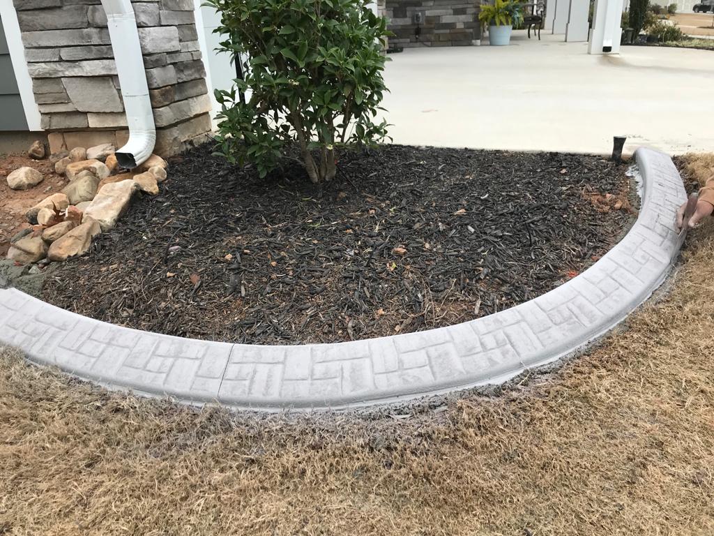 Curbing per foot  Installation/Hardscape